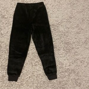 EUC “Wonder Nation” Incredibly Soft Black Velour Pants Toddler Size Small (6/7)